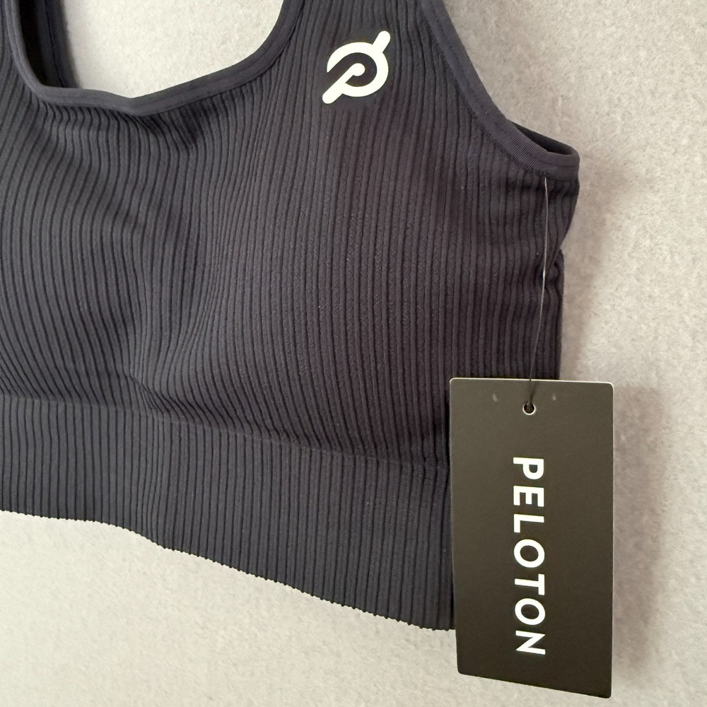 Peloton Women's Size XS/S Seamless Square Neck Bra 214 Black NWT - Picture 4 of 11